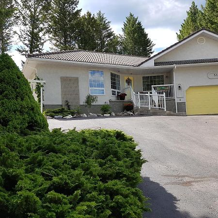 Riverview Retreat B&B Fairmont Hot Springs Exterior photo
