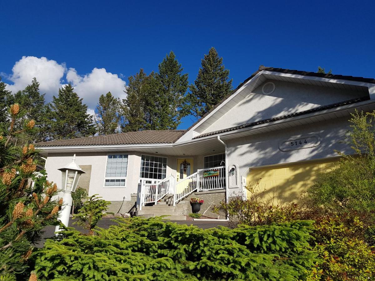 Riverview Retreat B&B Fairmont Hot Springs Exterior photo